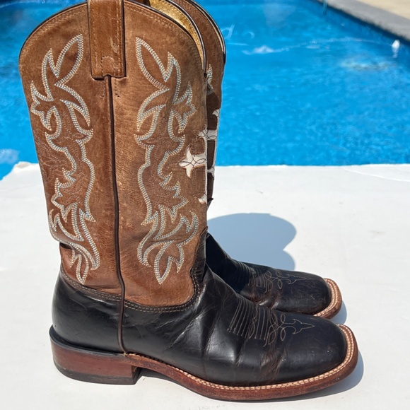 Tony Lama Women's San Saba Western Boot with Cross Inlay Size: 7.5 B (TC 1002L) - Picture 4 of 16